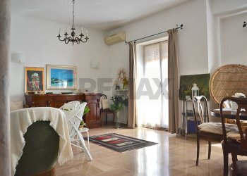 Sala da pranzo - Quadrilocale via della pineta sacchetti
420, Roma - foto 5