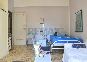 Camera / camera da letto - Quadrilocale via della pineta sacchetti
420, Roma - foto 17