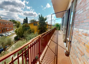 Balcone - Appartamento Strada San Pietrino
 
1, Perugia - foto 10