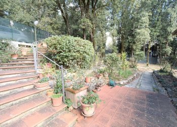 Giardino - Casa semi indipendente Via Dei Lecci
 
2, Perugia - foto 4