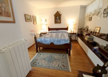 Camera / camera da letto - Casa semi indipendente Via Dei Lecci
 
2, Perugia - foto 25