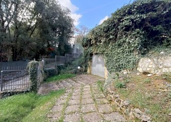 Giardino - Casa semi indipendente Via Dei Lecci
 
2, Perugia - foto 47