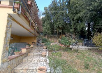 Giardino - Casa semi indipendente Via Dei Lecci
 
2, Perugia - foto 48