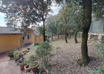 Giardino - Casa semi indipendente Via Dei Lecci
 
2, Perugia - foto 51
