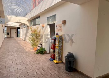 Terrazza - Locale Commerciale Via delle Querce
 
15, Bastia Umbra - foto 19