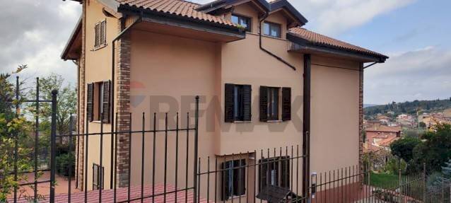 Casa all\'aperto - Appartamento Via Alessandro Fabbroni
 
6, Passignano sul Trasimeno - foto 1