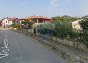 Edificio all\'aperto - Appartamento Via Alessandro Fabbroni
 
6, Passignano sul Trasimeno - foto 6