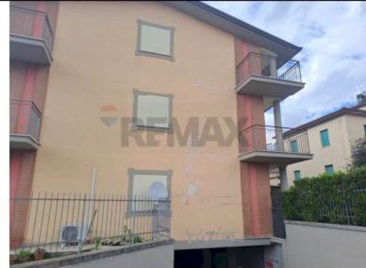 Edificio all\'aperto - Apartment Via Giovanni Rondoni
 
26, Umbertide - photo 2