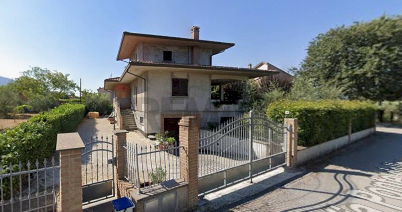 Casa all\'aperto - Villa Ponte delle Cartiere, Gualdo Tadino - foto 1
