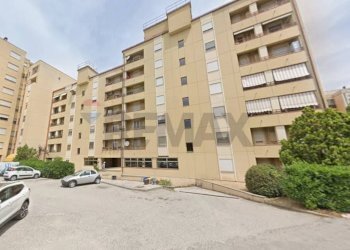 Edificio all\'aperto - Appartamento Via Gran Sasso
 
11, Foligno - foto 1