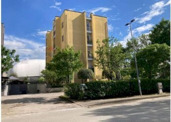 Edificio all\'aperto - Appartamento Via Gran Sasso
 
11, Foligno - foto 13