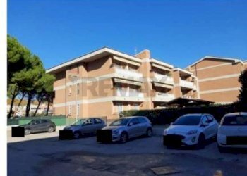 Edificio all\'aperto - Trilocale Via Parco
 
6/A, Corciano - foto 8