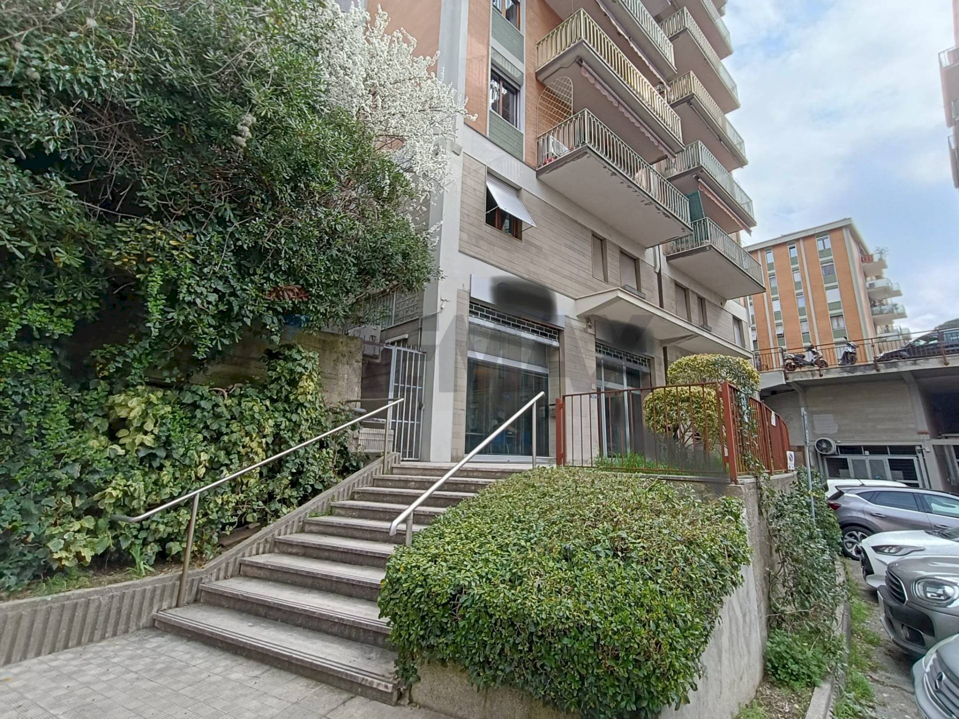 Edificio all\'aperto - Locale Commerciale Via Dei Filosofi
 
12, Perugia - foto 3