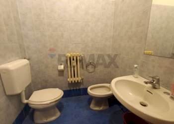 Bagno - Commercial Premises Via Dei Filosofi
 
12, Perugia - photo 21