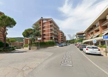 Edificio all\'aperto - Appartamento Via Ferdinando Gregorovius
 
58, Perugia - foto 8