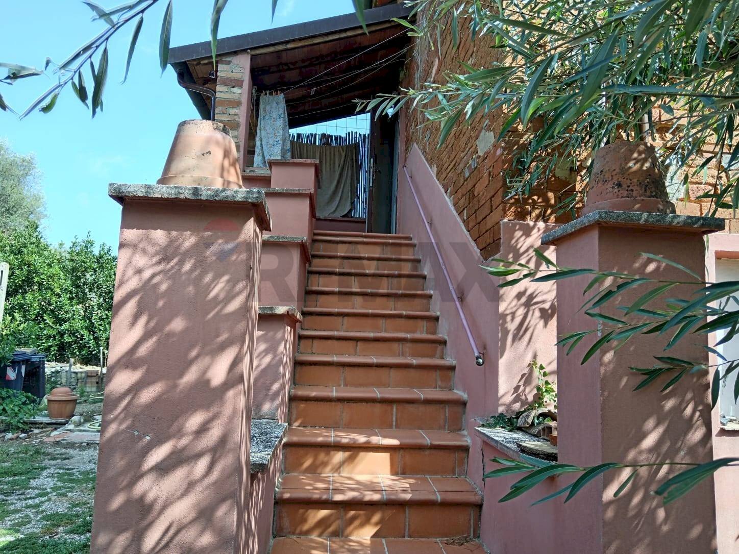 Scale - Semi-detached house Località Caiolana, Castiglione del Lago - photo 3