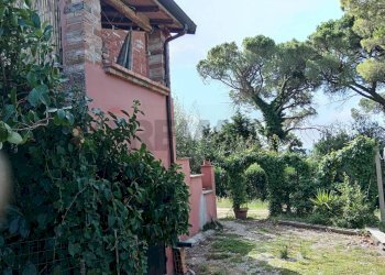 Giardino - Semi-detached house Località Caiolana, Castiglione del Lago - photo 2