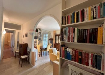 Hall / corridoio - Quadrilocale Perugia - foto 39