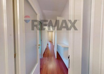 Hall / corridoio - Four-room apartment VIA CORTONESE
 
111/F, Perugia - photo 9