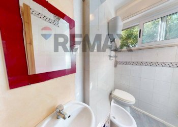Bagno - Four-room apartment VIA CORTONESE
 
111/F, Perugia - photo 54