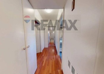 Hall / corridoio - Four-room apartment VIA CORTONESE
 
111/F, Perugia - photo 57