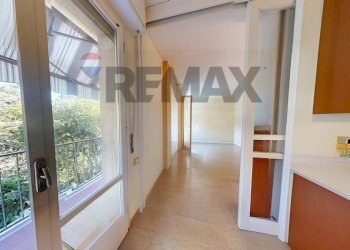 Hall / corridoio - Four-room apartment VIA CORTONESE
 
111/F, Perugia - photo 64