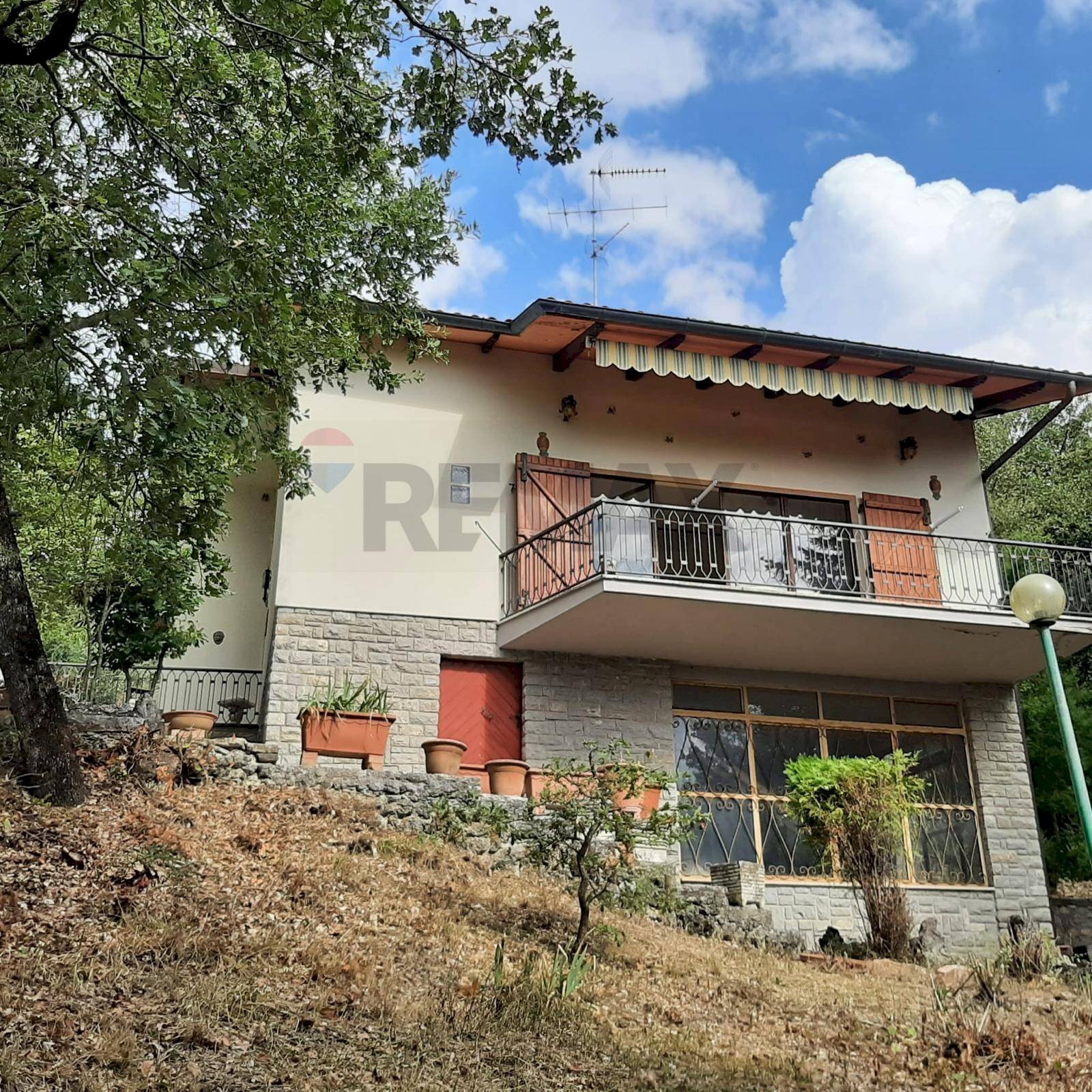Casa all\'aperto - Casa indipendente localita san feliciano
 
28, Magione - foto 2
