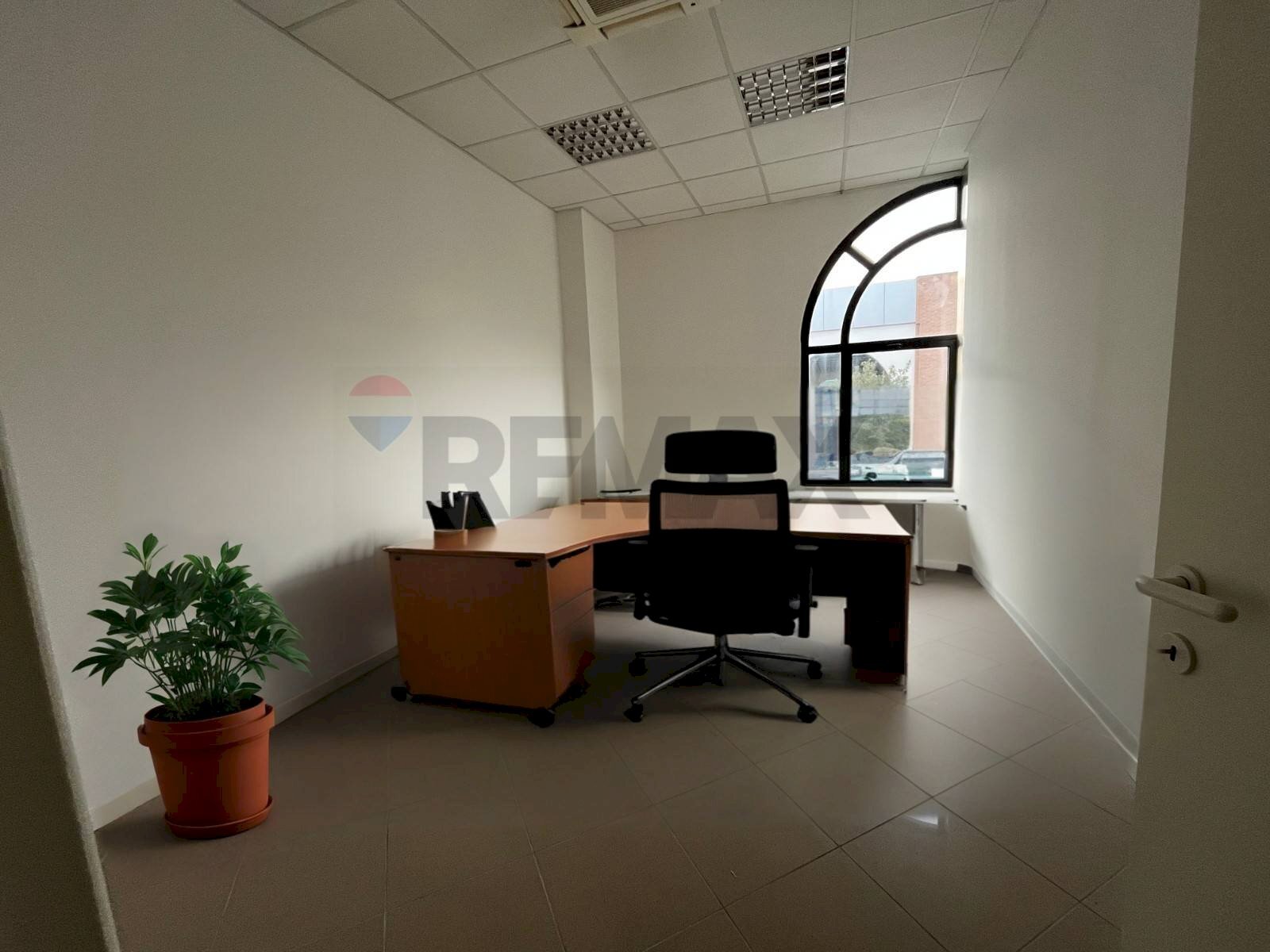 Ufficio - Ufficio Via Amilcare Ponchielli
 
18, Corciano - foto 3