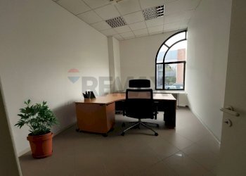 Ufficio - Ufficio Via Amilcare Ponchielli
 
18, Corciano - foto 3