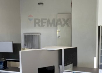 Ufficio - Commercial Premises Bastia Umbra - photo 5