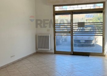 Stanza vuota - Commercial Premises Bastia Umbra - photo 10