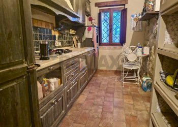 Cucina - Rustic via frazione Pieve di Compresseto
 
116, Gualdo Tadino - photo 26