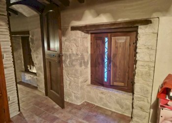 Dettagli - Rustic via frazione Pieve di Compresseto
 
116, Gualdo Tadino - photo 40