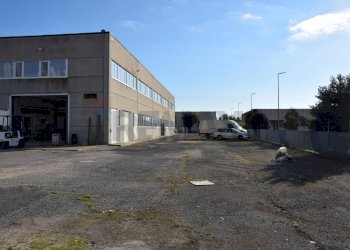 Edificio all\'aperto - Capannone Aprilia - foto 12