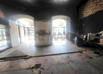 Stanza vuota - Commercial Premises Corso del Popolo
 
40, Anzio - photo 26