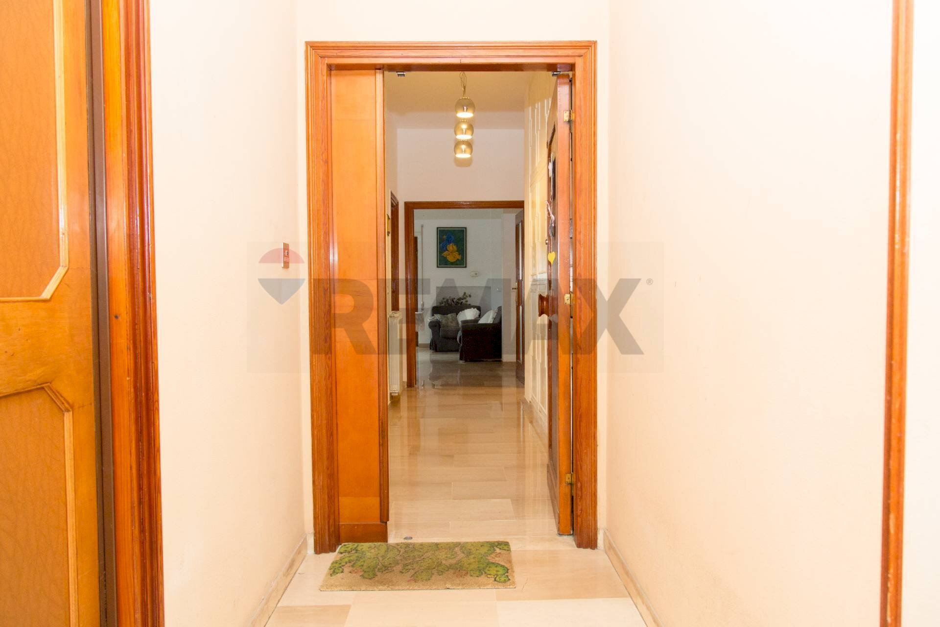 Hall / corridoio - Trilocale Via Circeo
 
31, Anzio - foto 2