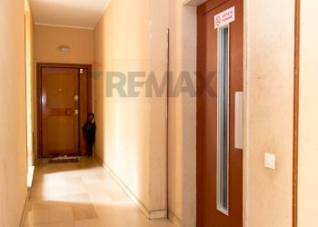 Hall / corridoio - Three-room apartment Via Circeo
 
31, Anzio - photo 38