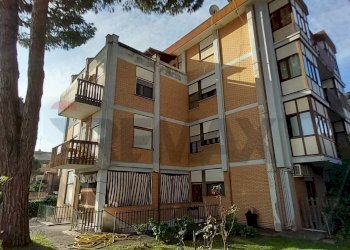 Edificio all\'aperto - Three-room apartment Via Circeo
 
31, Anzio - photo 47