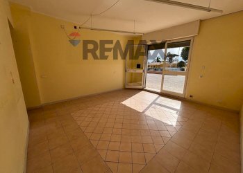 Stanza vuota - Office via colle vecchio
 
1, Nettuno - photo 3