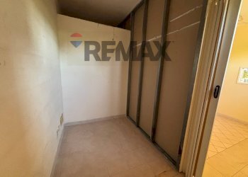 Hall / corridoio - Office via colle vecchio
 
1, Nettuno - photo 7