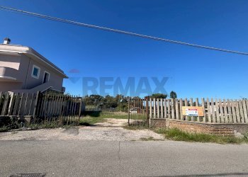 Edificio all\'aperto - Building land Anzio - photo 5