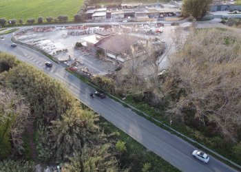 Edificio all\'aperto - Locale Commerciale via Cadolino 1, Nettuno - foto 3