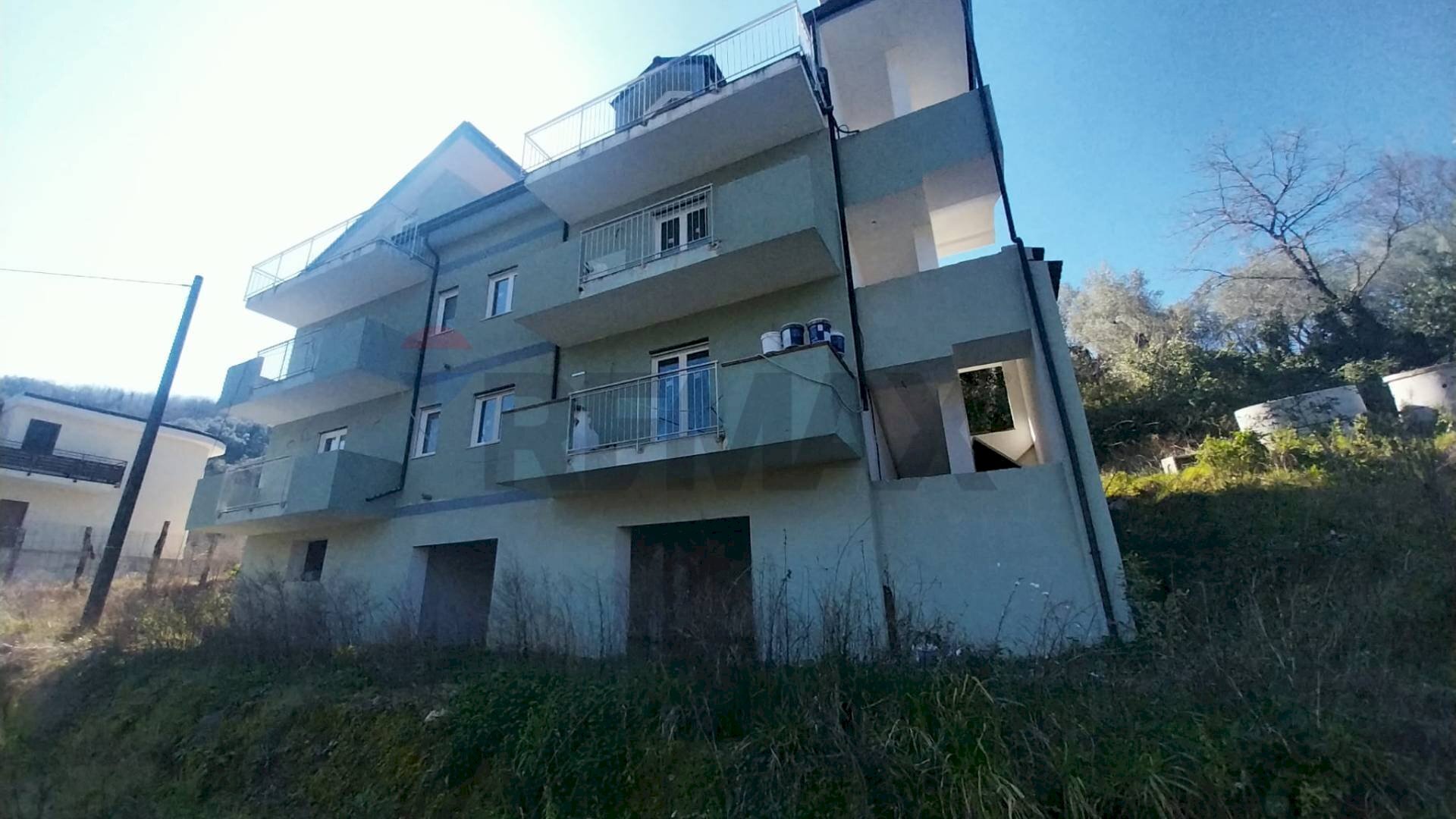 Edificio all\'aperto - Casa semi indipendente Contrada Mangiarelli
 
snc, Montecorvino Rovella - foto 2