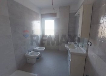 Bagno - Semi-detached house Contrada Mangiarelli
 
snc, Montecorvino Rovella - photo 12