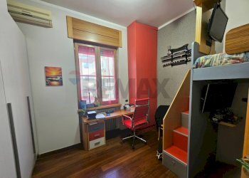 Camera / camera da letto - Apartment via nicola aversano
 
18, Salerno - photo 21