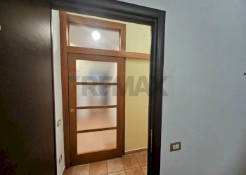 Hall / corridoio - Three-room apartment via Luigi Cacciatore
 
57, Salerno - photo 11