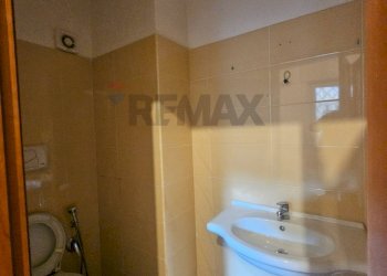 Bagno - Three-room apartment via Luigi Cacciatore
 
57, Salerno - photo 18