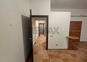 Hall / corridoio - Three-room apartment via Luigi Cacciatore
 
57, Salerno - photo 31