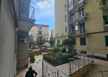 Edificio all\'aperto - Three-room apartment via Luigi Cacciatore
 
57, Salerno - photo 37