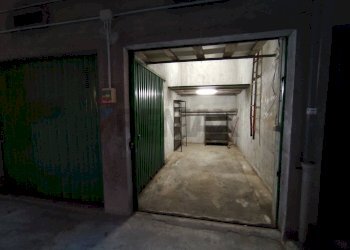 Parcheggio - Box Via Gaetano Amati
115/A, Venaria Reale - photo 3